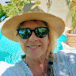 Meet your Posher, Christine